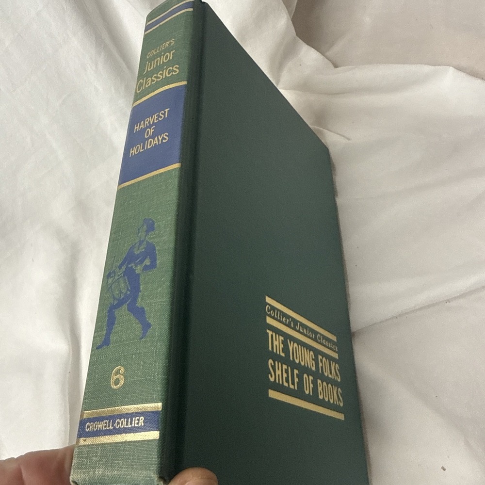 Vintage Colliers Junior Classics 1962 • Volume 6 Harvest of Holidays Green Gold